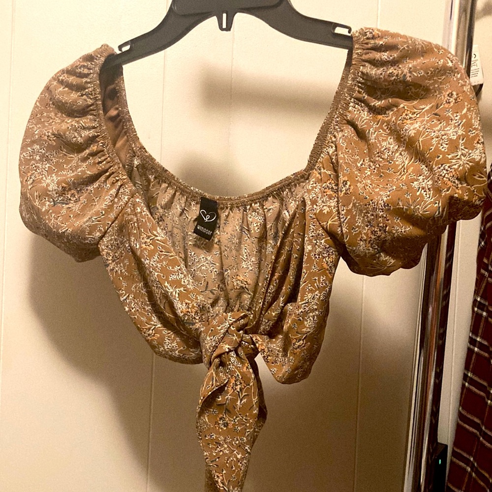 Size XS Tie Front Top Windsor